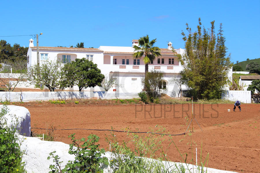 farm-for-sale-in-algarve-lagos-portugal