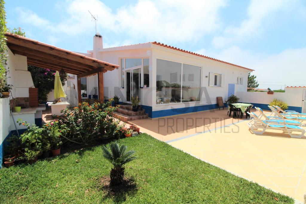 4 bedroom house for sale in Algarve, Aljezur, Portugal