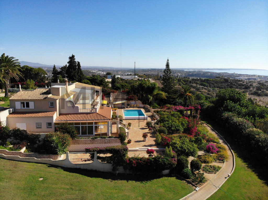 4 bedroom house for sale in Algarve, Lagos, Portugal