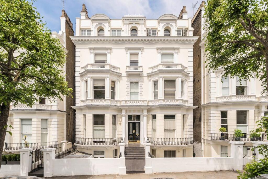Main image of property: Holland Park, Notting Hill