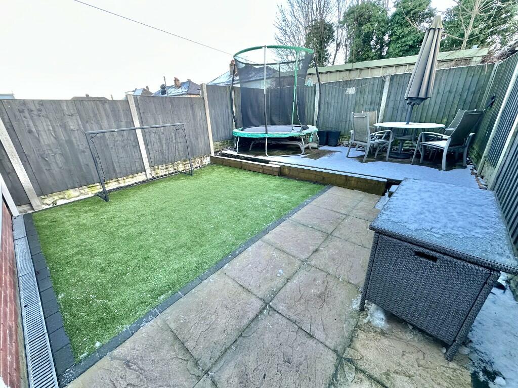 Additional property image - Vale Road, Whitby