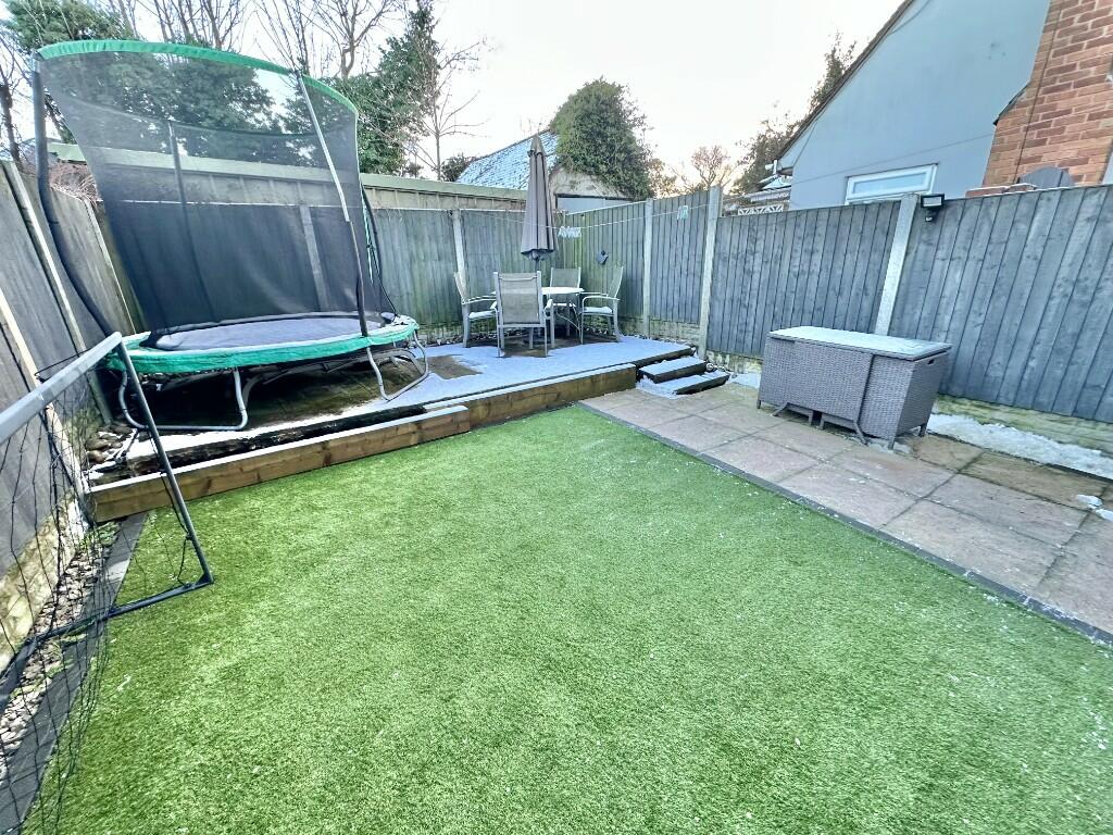 Additional property image - Vale Road, Whitby