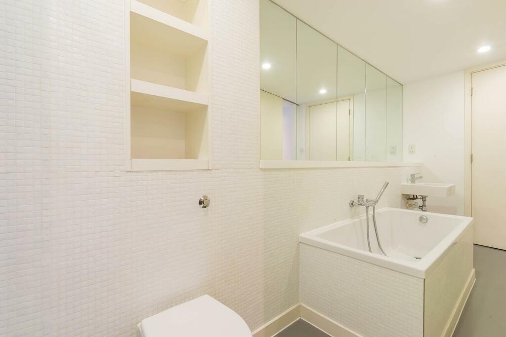 Additional property image - Rotunda, New Street, B2 4PA