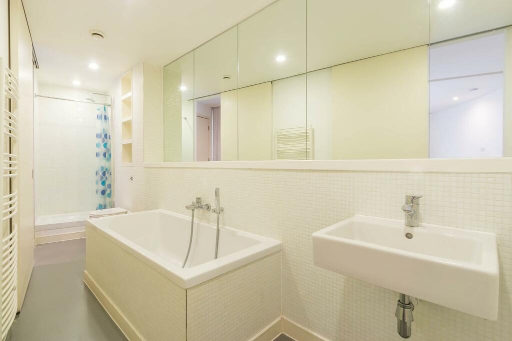 Additional property image - Rotunda, New Street, B2 4PA