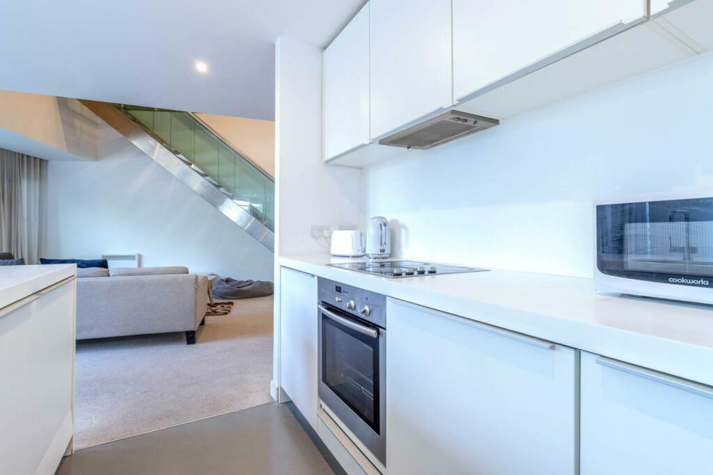 Additional property image - Rotunda, New Street, B2 4PA