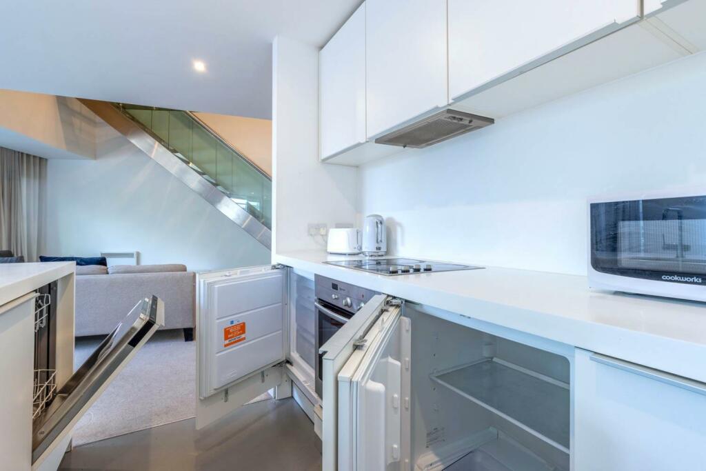 Additional property image - Rotunda, New Street, B2 4PA