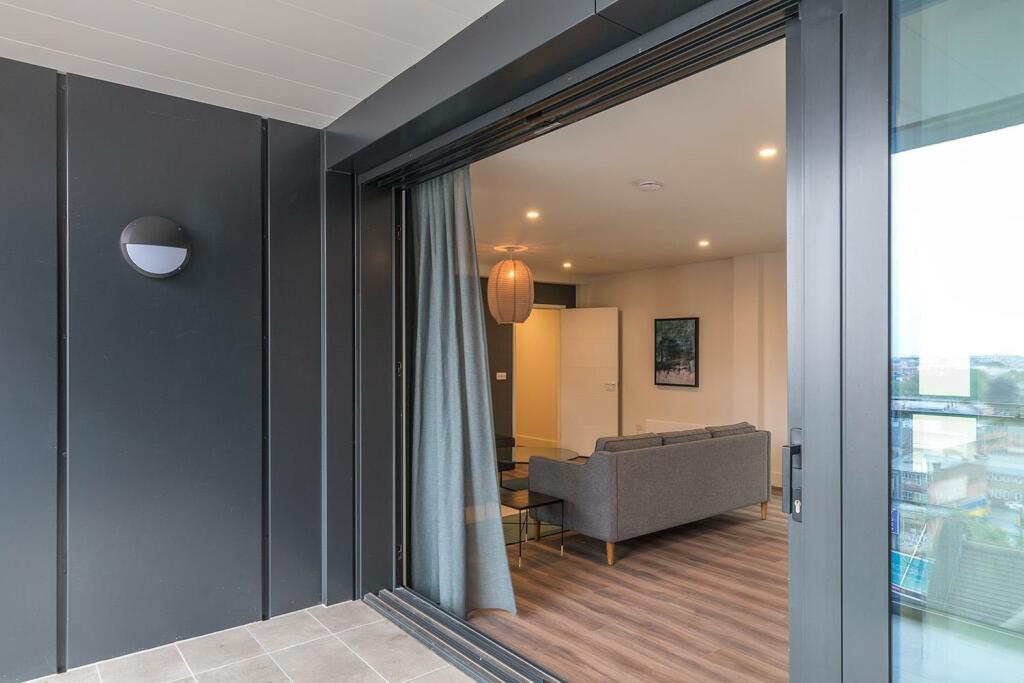 Additional property image - The Lightwell, 61 Cornwall Street, B3 2EE