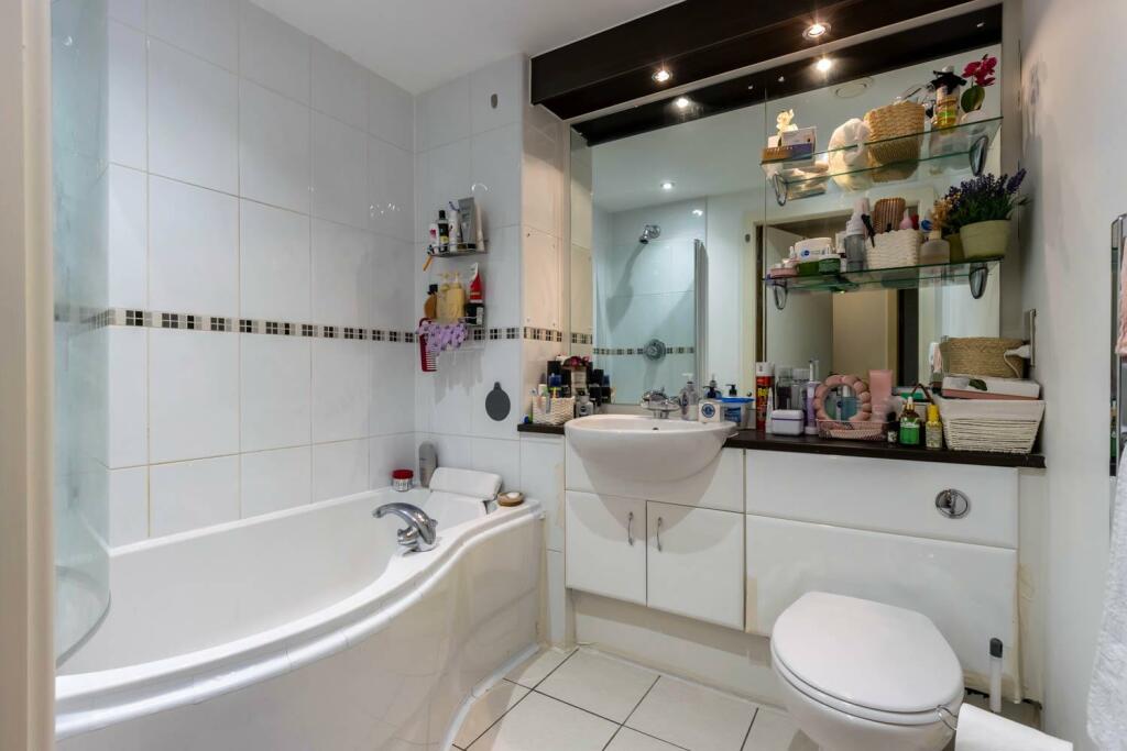 Additional property image - The Hive, Masshouse Plaza, Birmingham