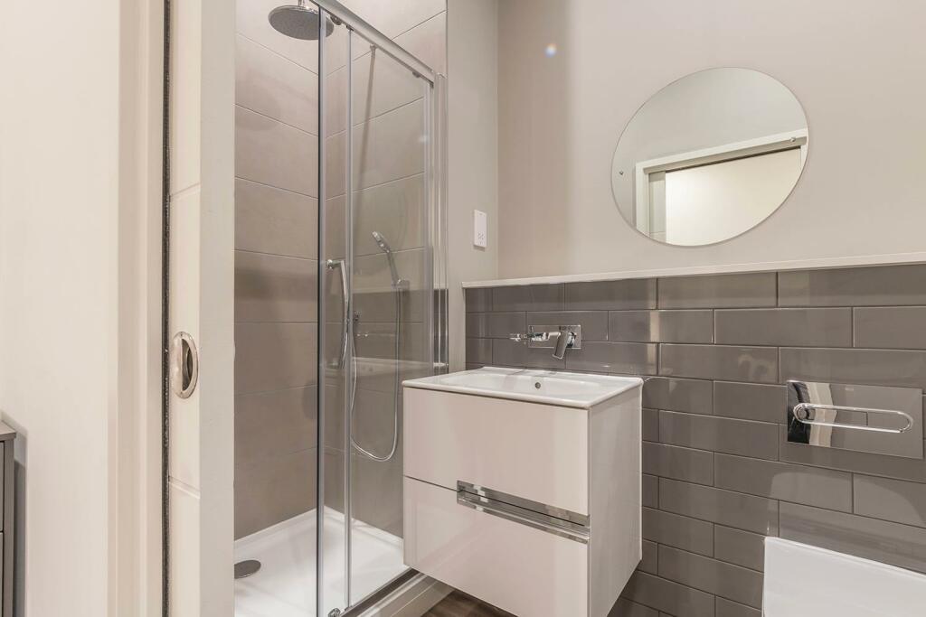 Additional property image - The Lightwell, Cornwall Street, B3 2EE