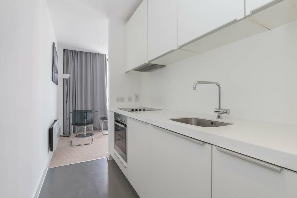 Additional property image - Rotunda, New Street, B2 4PA