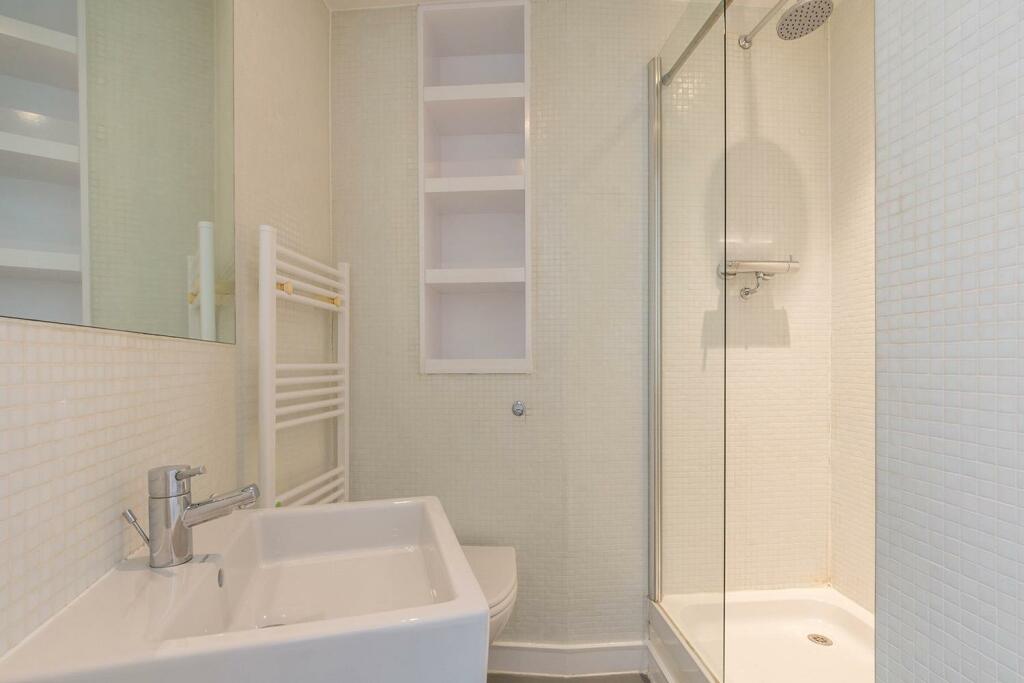 Additional property image - Rotunda, New Street, B2 4PA