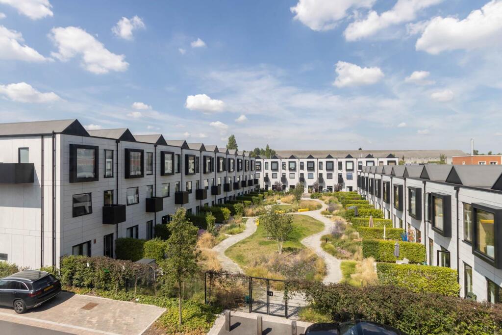 Additional image 27 of South Loop Park, Port Loop, Birmingham