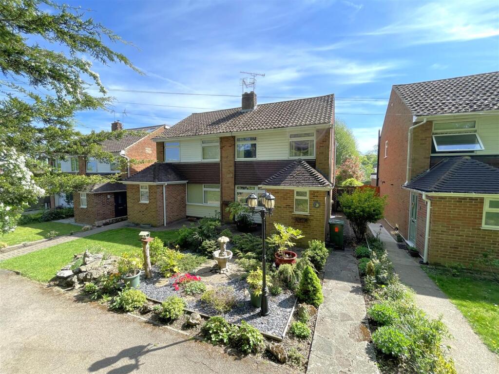 Main image of property: The Meadway, Sevenoaks