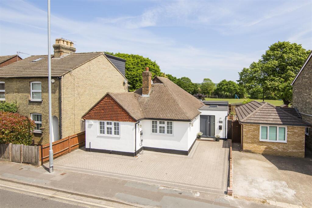 Main image of property: London Road, Dunton Green, Sevenoaks