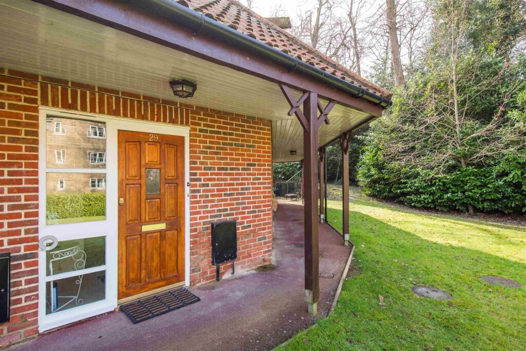 Main image of property: Willicombe Park, Tunbridge Wells