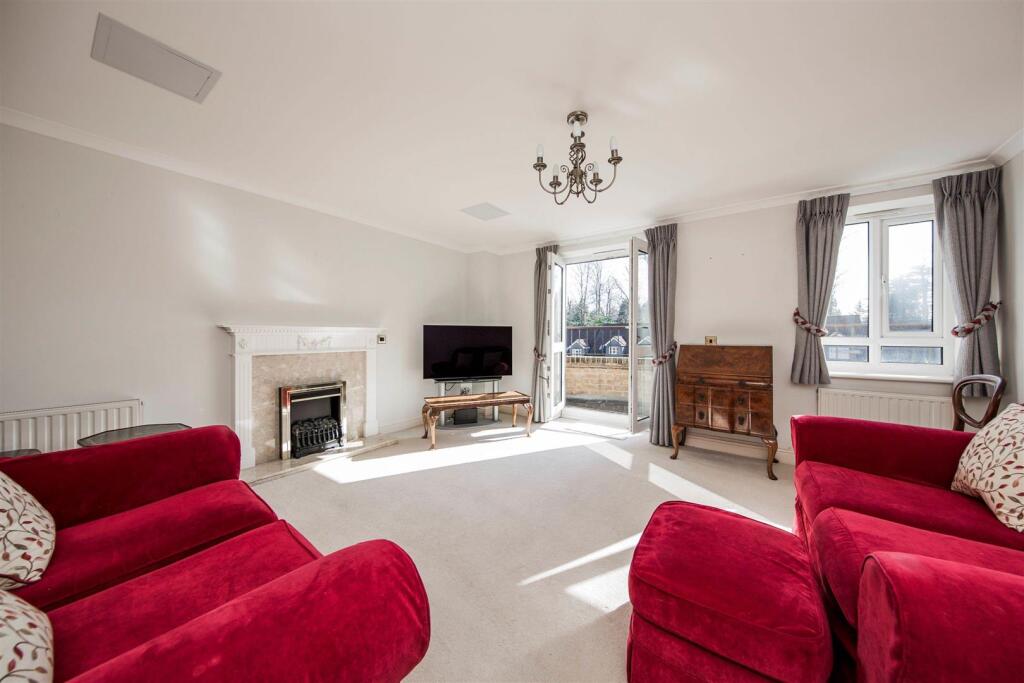 Main image of property: 20 Beech Court, Willicombe Park, Tunbridge Wells