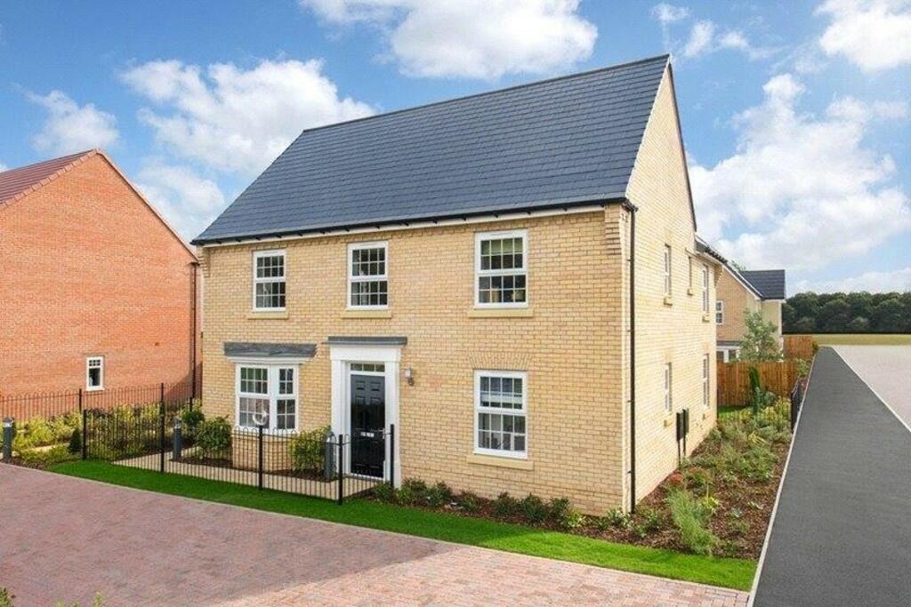 4 bedroom detached house for sale in Longmeanygate, Midge Hall, Leyland
