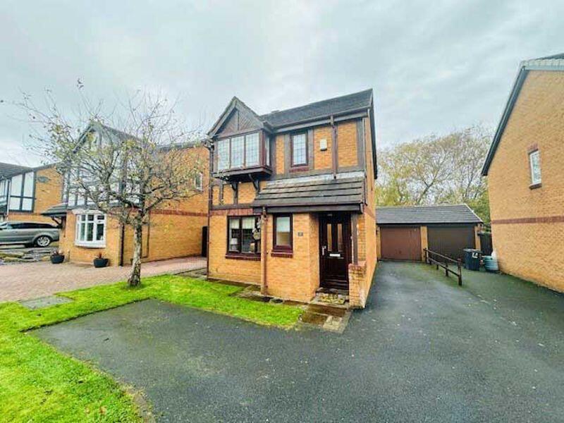 3 bedroom detached house for sale in Heron Way, Blackpool, FY3 8FA, FY3