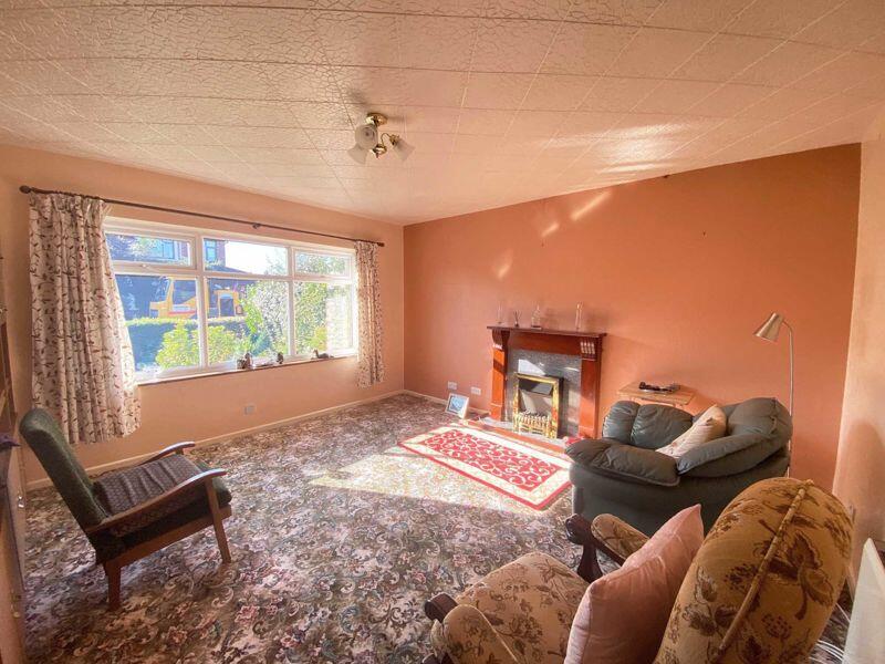 3 bedroom semidetached bungalow for sale in 6 York Drive, Great