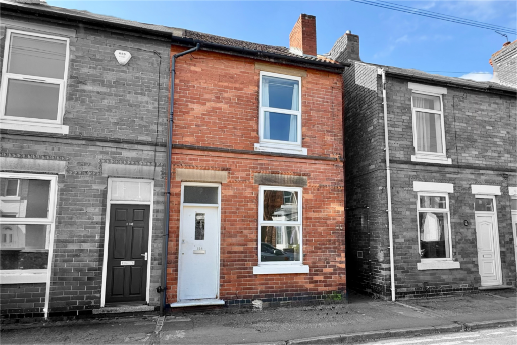 Main image of property: 128 Humber Road South, Beeston, Nottingham NG9 2EX
