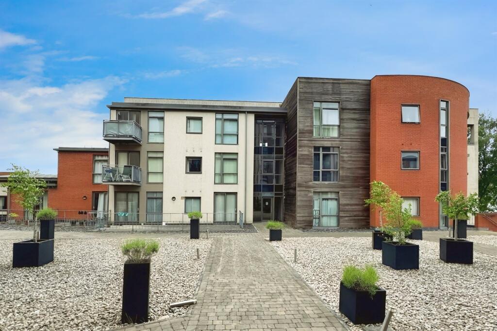 Main image of property: Greenslade House, Beeston, NG9 1GB