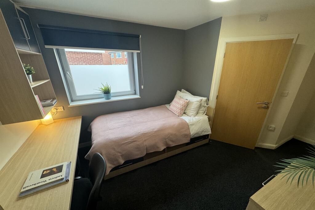 Main image of property: Flewitt House, Beeston, NG9 2AR