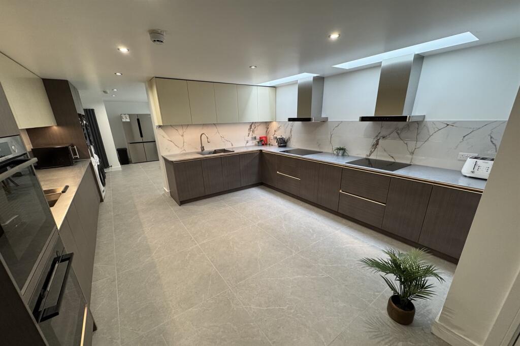 Main image of property: Flat 1, Sky Point Two, Luke House, Derby Street, NG9 2LG