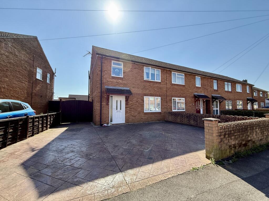 Main image of property: Slade View, Rogiet