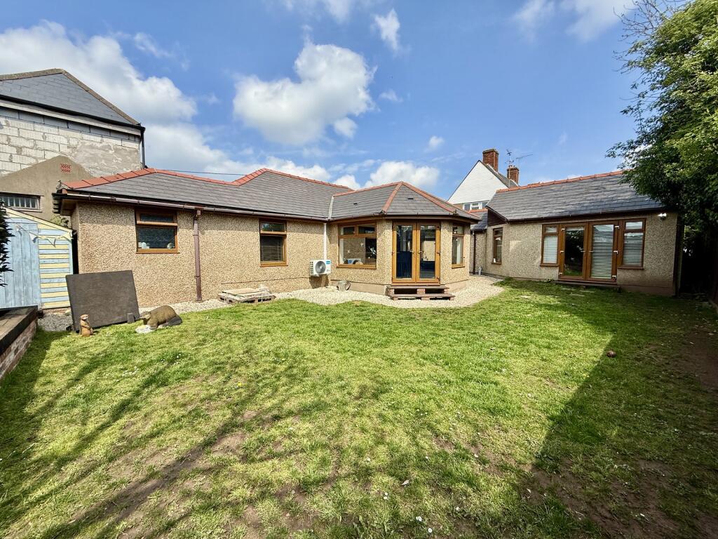 Main image of property: Caldicot Road, Rogiet, Caldicot, Mon. NP26 3SE