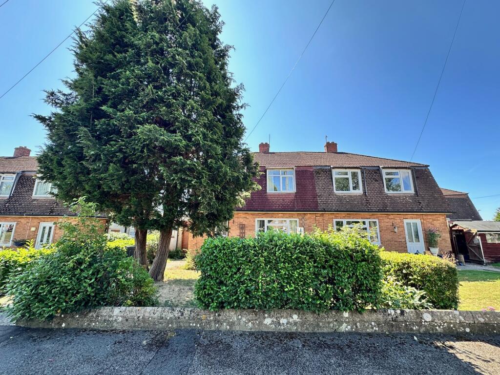 Main image of property: St. Brides Close, Magor, Caldicot, mon. NP26 3JB