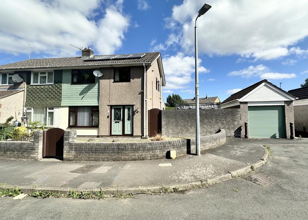 Main image of property: Goldfinch Close, Caldicot, Mon . NP26 5BW