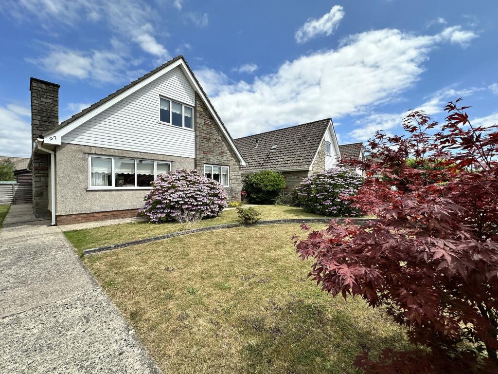 Main image of property: Sandy Lane, Caldicot, Mon. NP26 4NQ