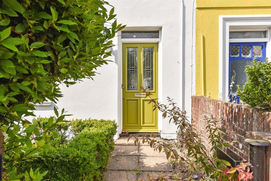 Main image of property: Swan Street, Petersfield