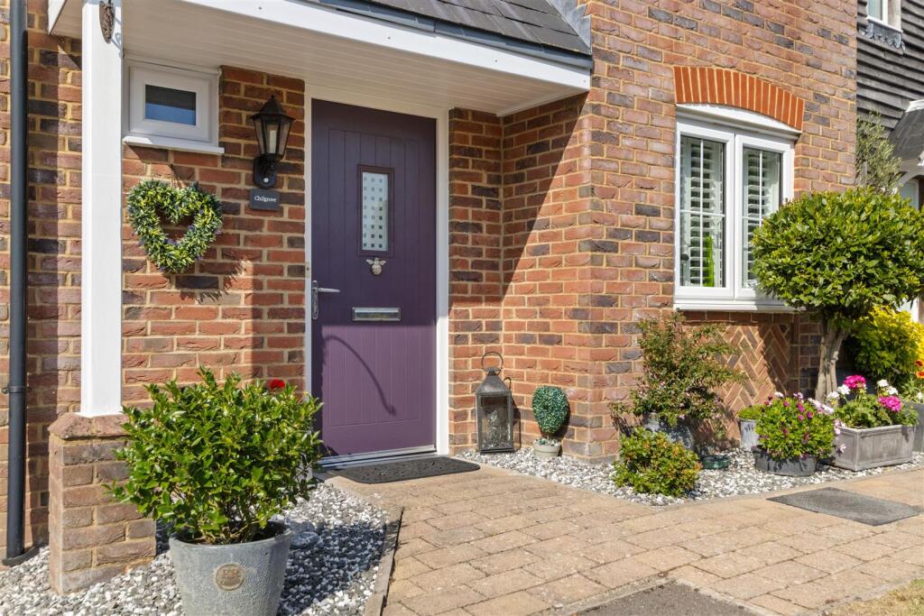Main image of property: Trafalgar Rise, Clanfield, Hampshire