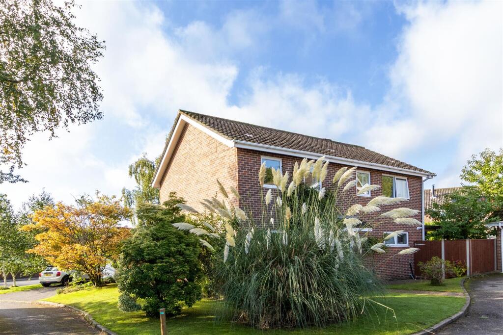 Main image of property: Moggs Mead, Petersfield