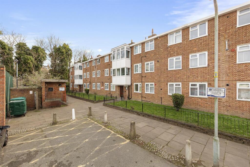 Main image of property: Windsor Grove, London