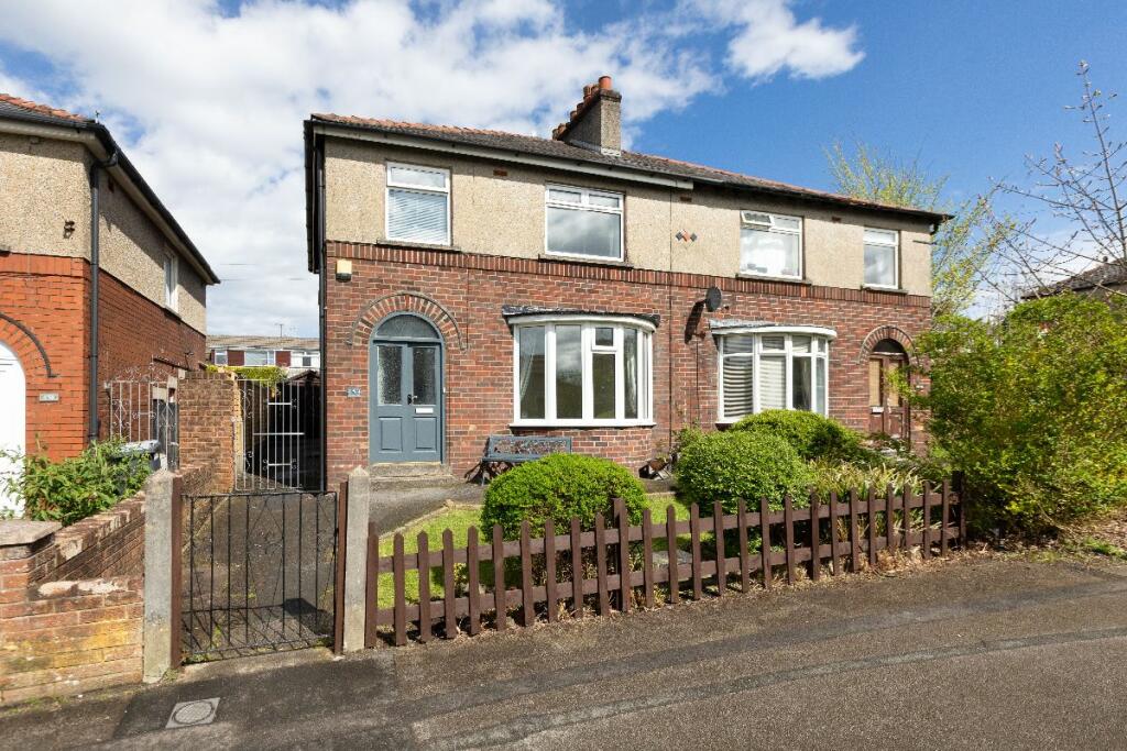 3 bedroom semidetached house for sale in Bowerham Road, Lancaster, LA1
