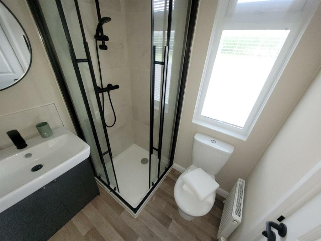 Additional property image - The Broyle, Halland