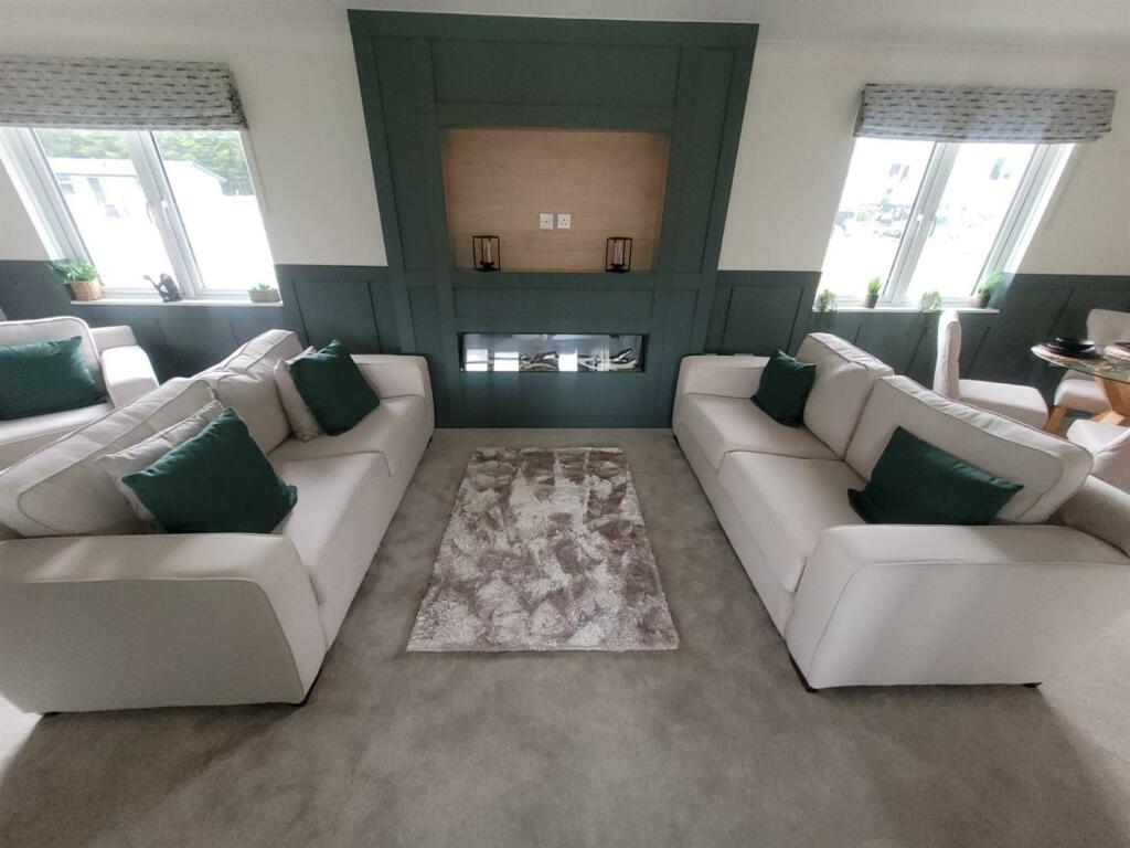 Additional property image - The Broyle, Halland