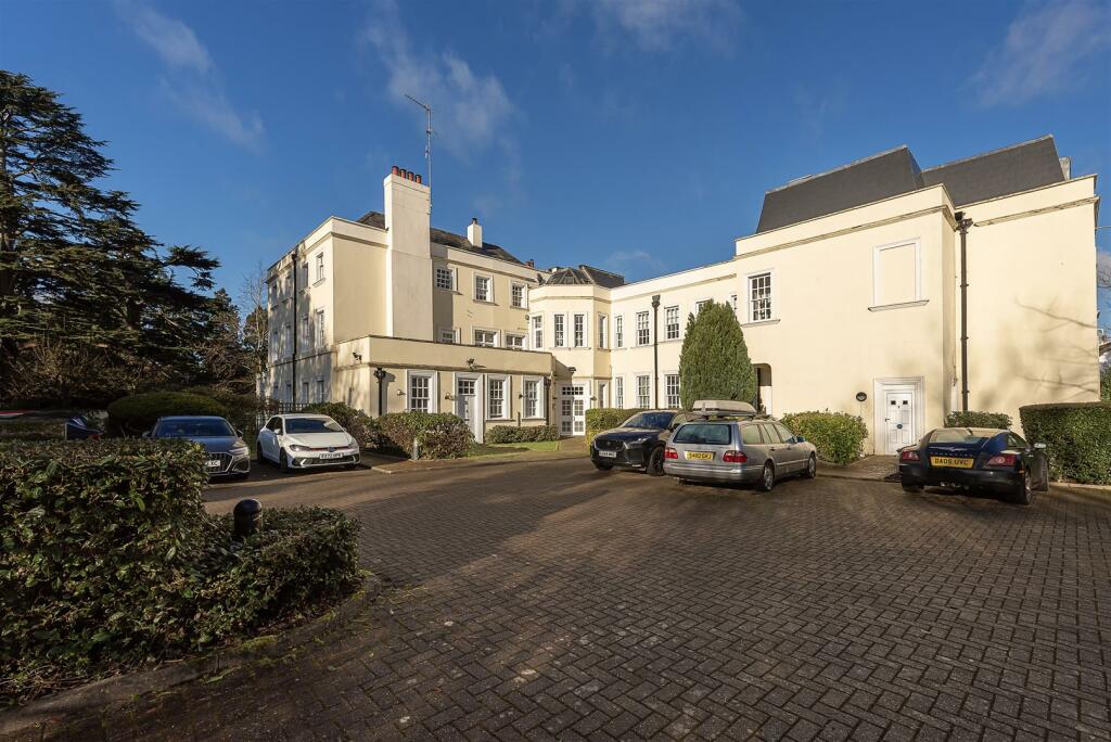 Additional property image - Highfield Lane, Tyttenhanger, St Albans