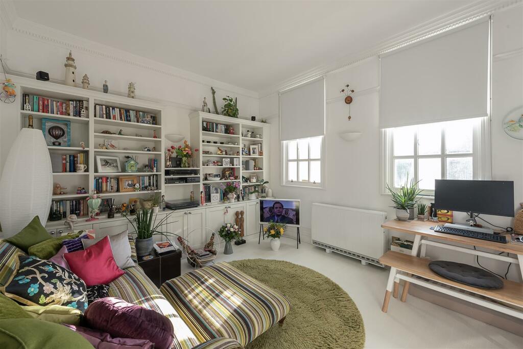 Additional property image - Highfield Lane, Tyttenhanger, St Albans