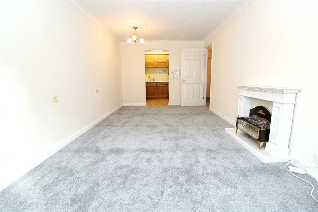 Additional property image - Marlborough Road, St. Albans