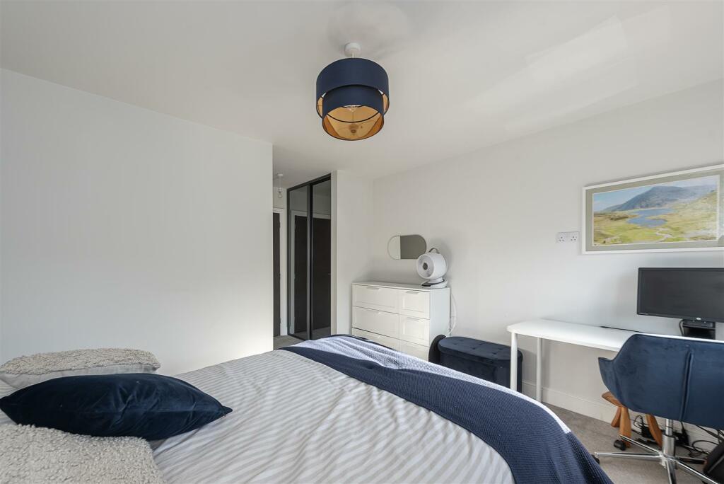 Additional property image - Soothouse Spring, St Albans