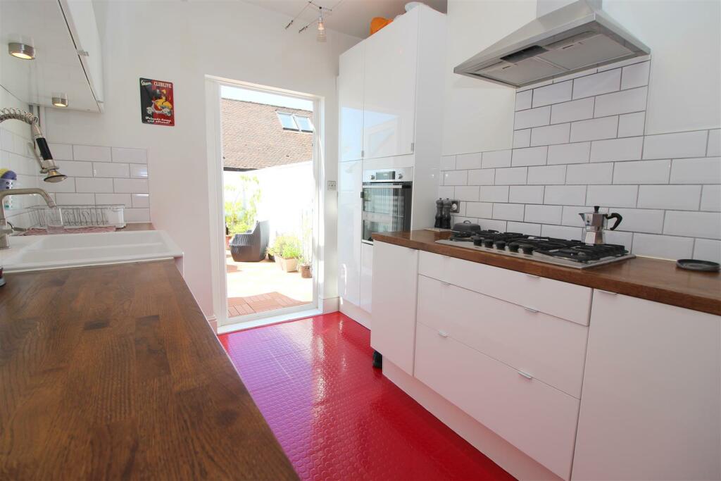 Additional property image - London Road, St. Albans