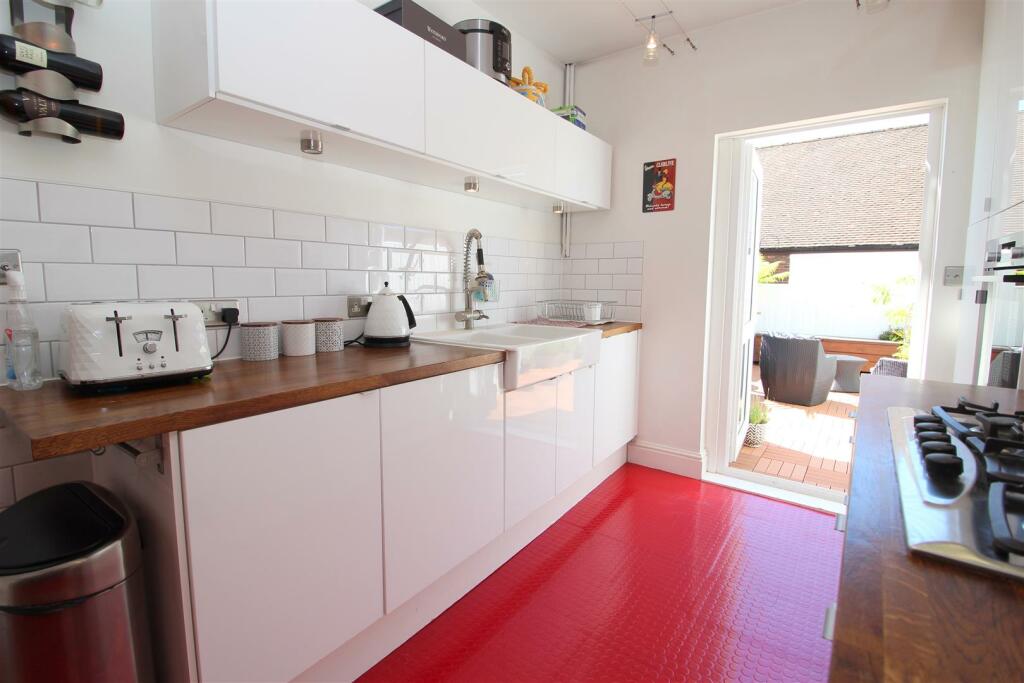 Additional property image - London Road, St. Albans