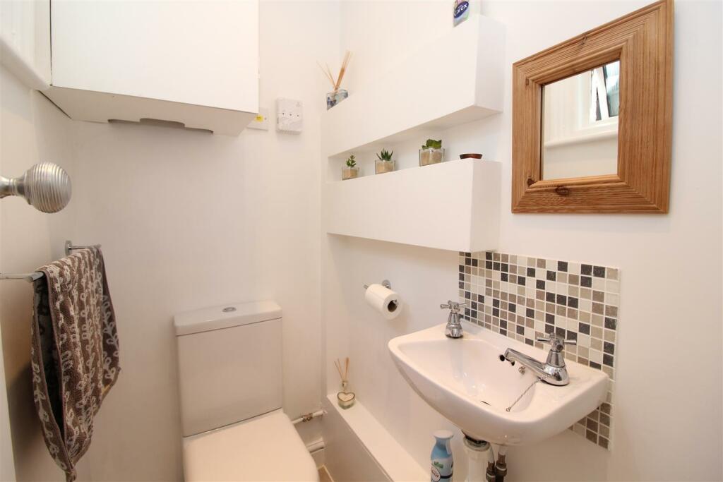 Additional property image - London Road, St. Albans