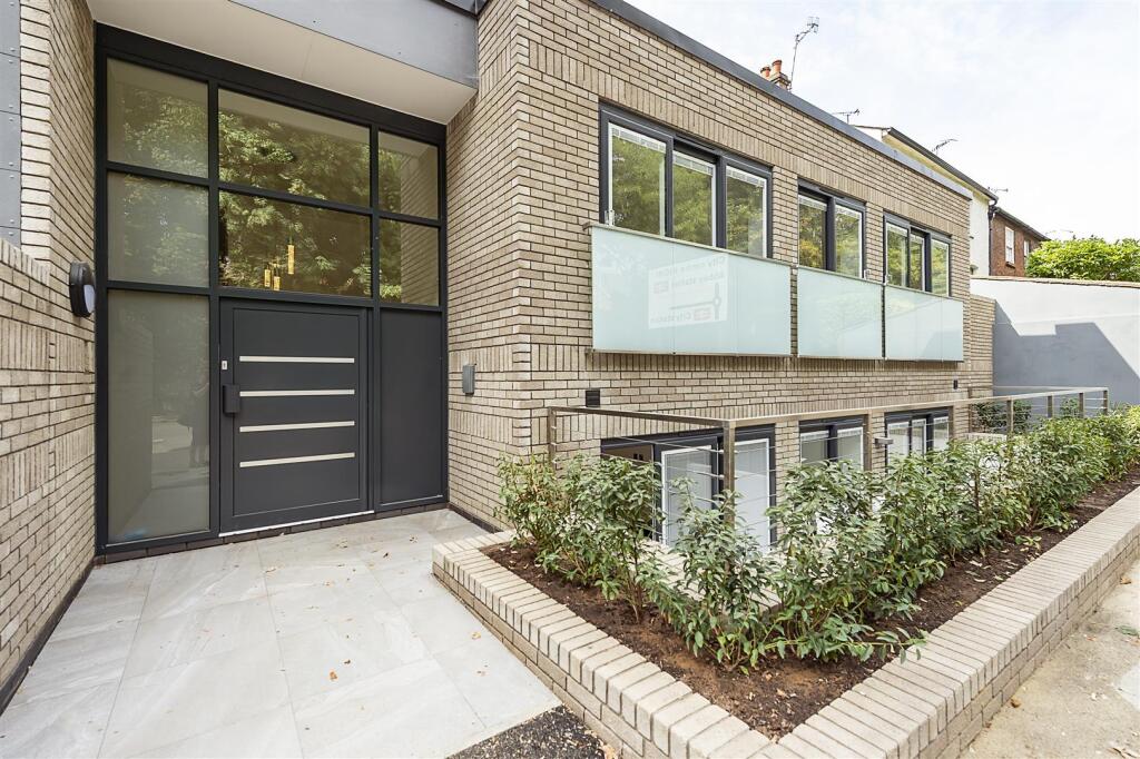 Additional property image - Priory Court Old London Road St Albans Hertfordshire