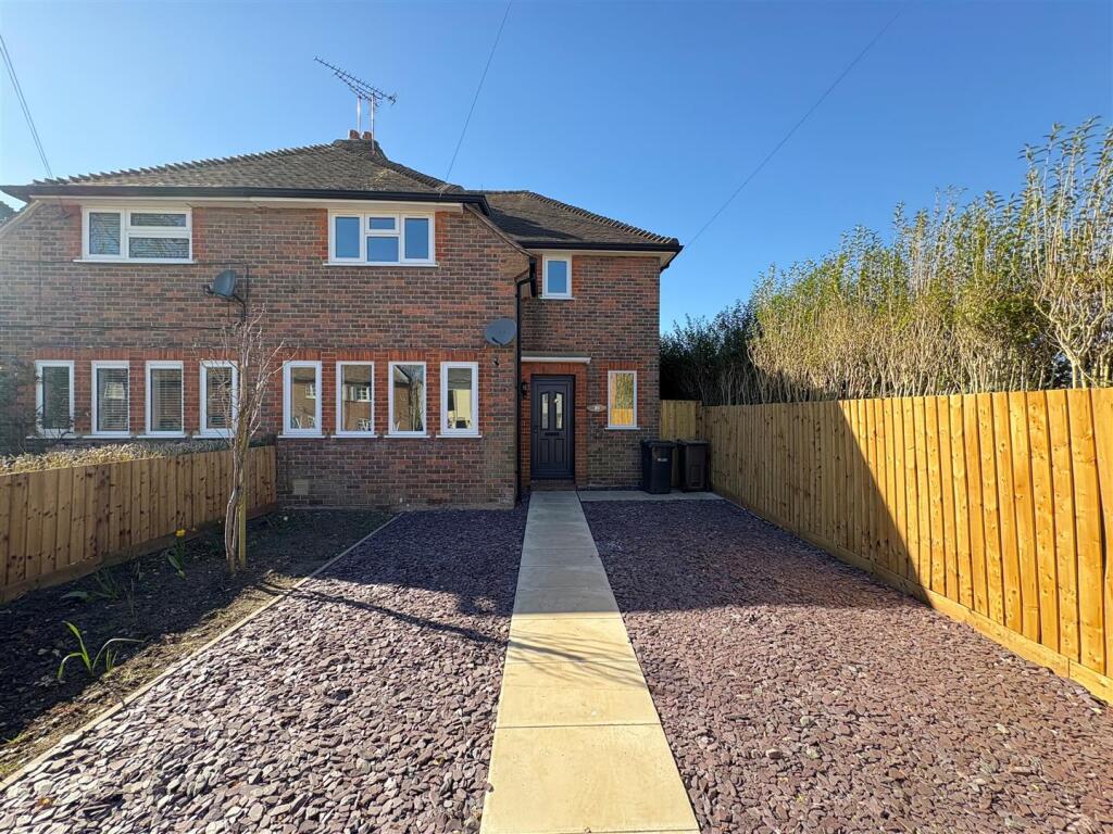 Main image of property: Hopkins Crescent, Sandridge, St. Albans