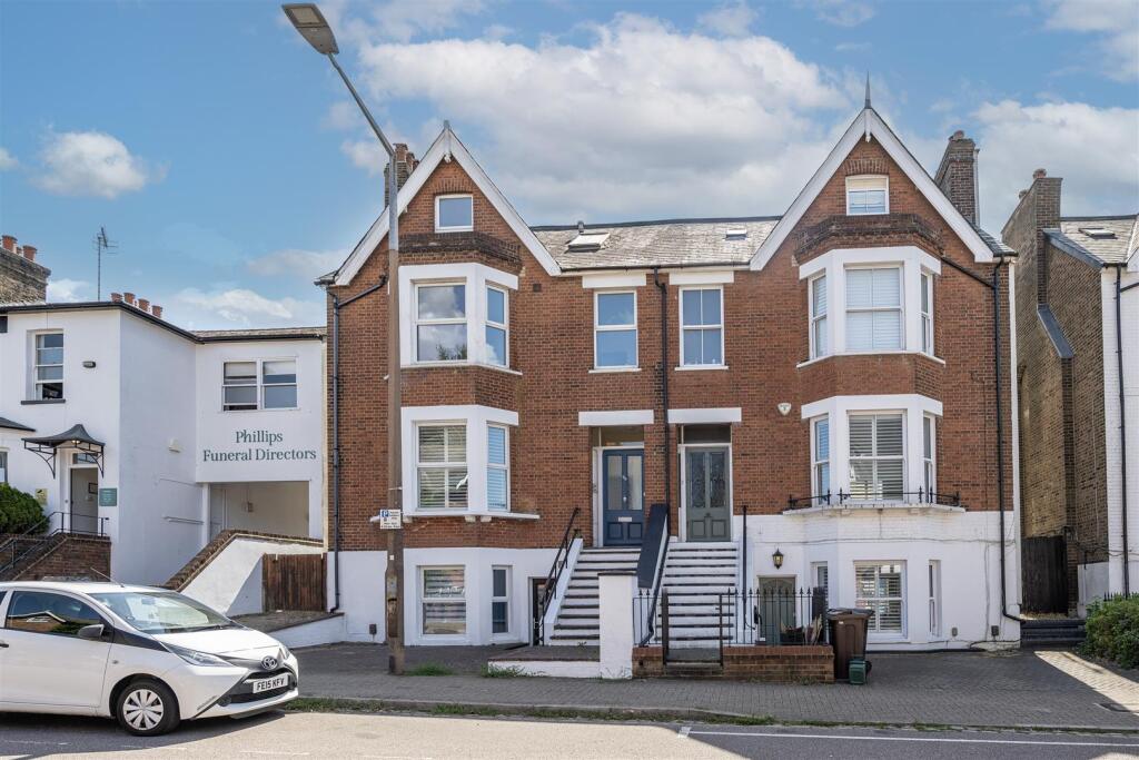 Main image of property: Alma Road, St. Albans