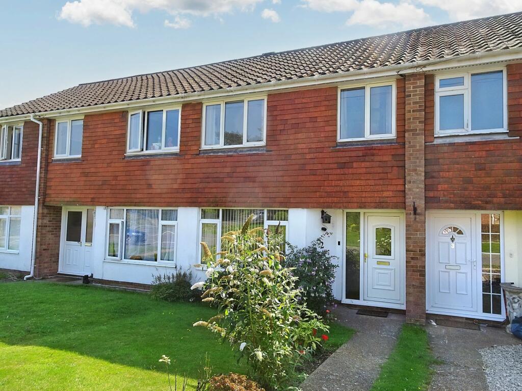 3 bedroom terraced house for sale in Sandridge, Crowborough, East